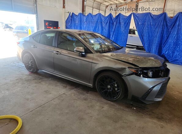 4T1DAACK8TU289641 2026 TOYOTA CAMRY Silver Front right