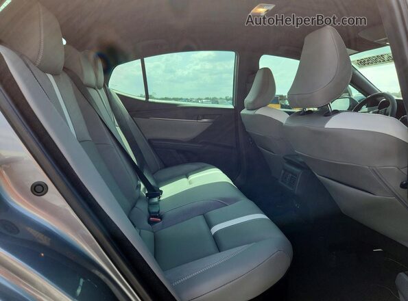 4T1DAACK8TU671023 2026 TOYOTA CAMRY Gray Widok tylnych siedzeń