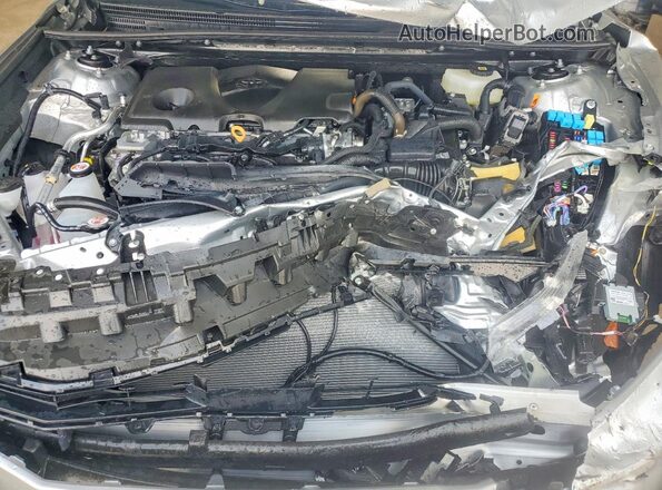 4T1DAACK8TU697816 2026 TOYOTA CAMRY Silver Vista interior trasera