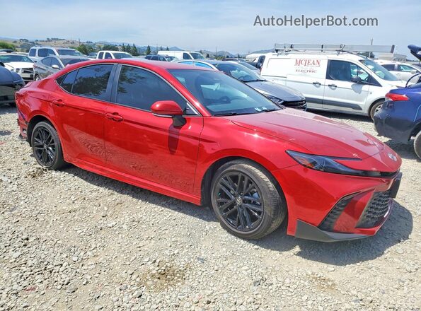 4T1DAACK9SU137981 2025 TOYOTA CAMRY Красный Передняя правая четверть