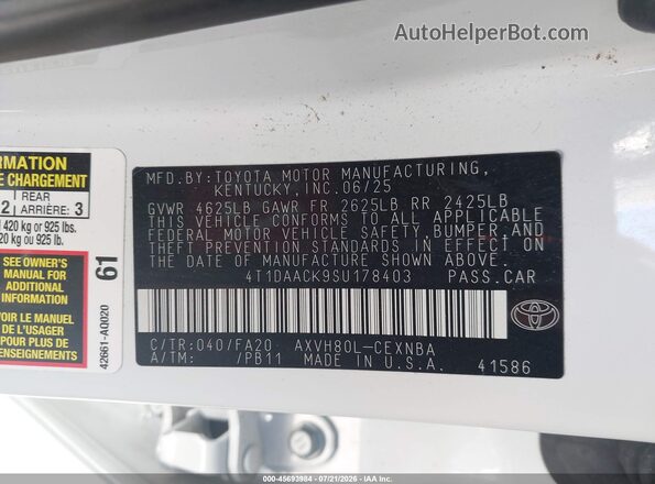 4T1DAACK9SU178403 2025 TOYOTA CAMRY White Vista del compartimento del motor