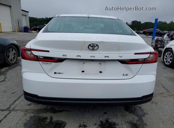 4T1DAACK9SU194441 2025 TOYOTA CAMRY White Rear view