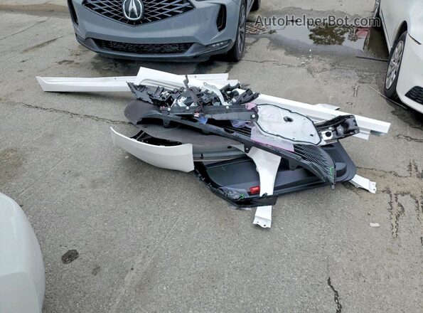 4T1DAACK9SU194441 2025 TOYOTA CAMRY White Engine compartment view