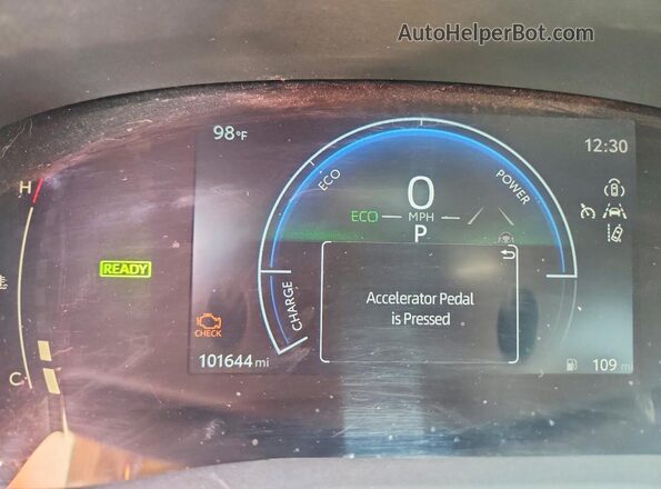 4T1DAACK9SU510811 2025 TOYOTA CAMRY White Instrument cluster view