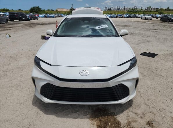 4T1DAACK9SU510811 2025 TOYOTA CAMRY White 360 interior view
