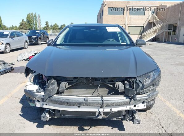4T1DAACK9SU623061 2025 TOYOTA CAMRY Серый Вид задней части салона