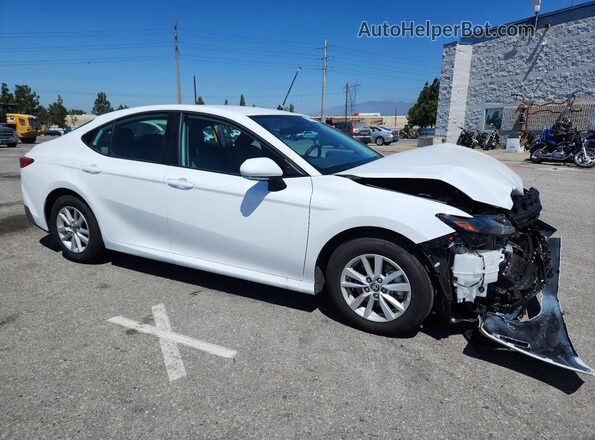 4T1DAACK9TU258706 2026 TOYOTA CAMRY White Front right