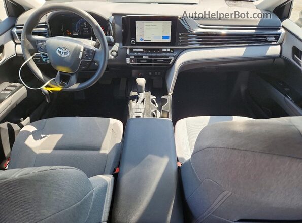 4T1DAACK9TU258706 2026 TOYOTA CAMRY White Dashboard view