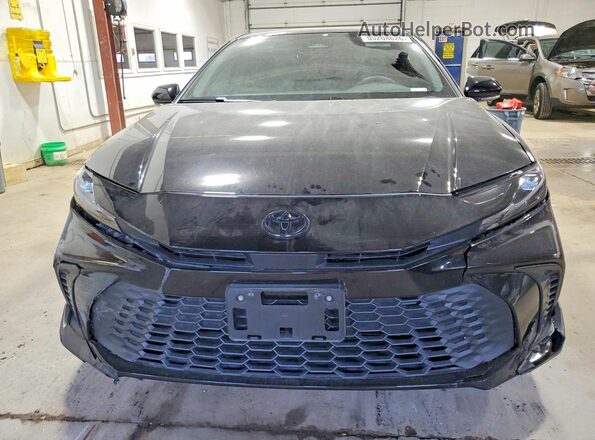 4T1DAACK9TU668437 2026 TOYOTA CAMRY Черный Вид спереди