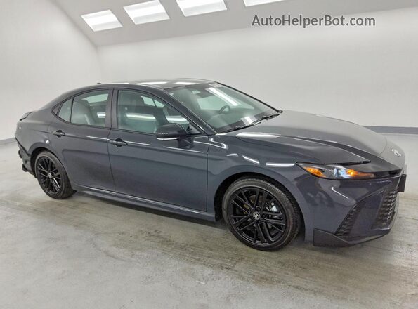 4T1DAACK9TU702795 2026 TOYOTA CAMRY Gray Front right