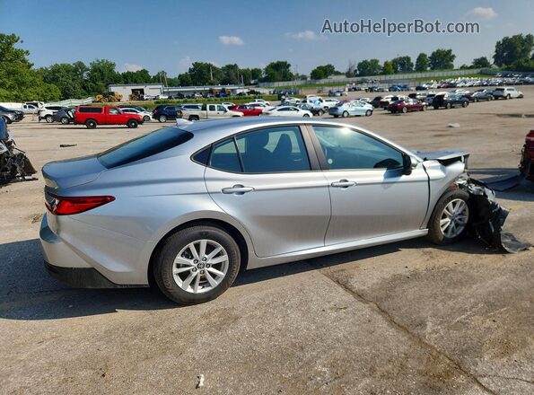 4T1DAACK9TU713571 2026 TOYOTA CAMRY Silver Rear right