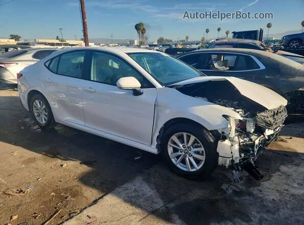 4T1DAACK9TU725297 2026 TOYOTA CAMRY White Front right