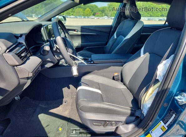 4T1DAACK9TU738115 2026 TOYOTA CAMRY Green Front interior view