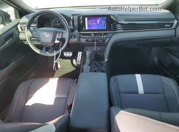 4T1DAACKXSU002475 2025 TOYOTA CAMRY Черный Вид панели приборов