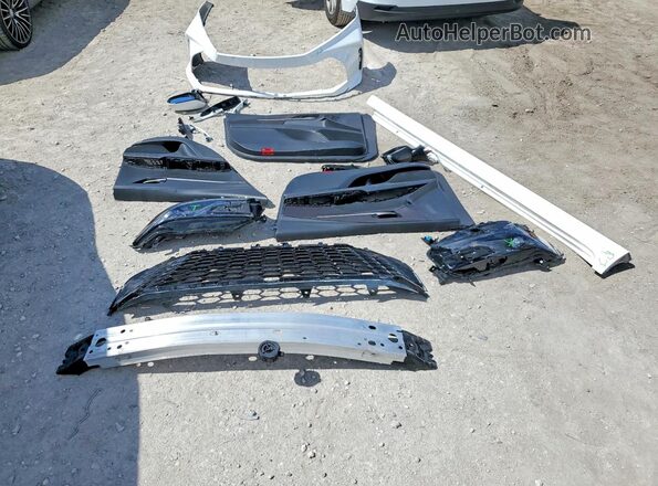 4T1DAACKXSU047061 2025 TOYOTA CAMRY White Engine compartment view