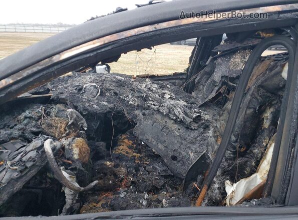 4T1DAACKXSU087155 2025 TOYOTA CAMRY Серый Вид салона спереди