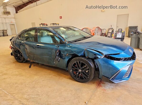 4T1DAACKXSU090735 2025 TOYOTA CAMRY Синий Передняя правая четверть