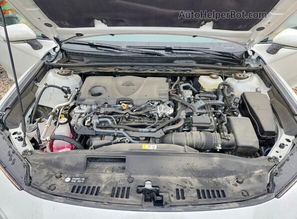 4T1DAACKXSU119960 2025 TOYOTA CAMRY White Սալոնի հետևի տեսք