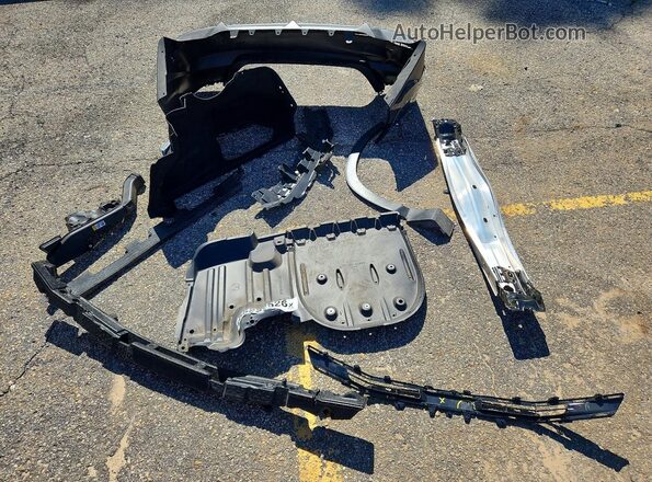 4T1DAACKXSU145250 2025 TOYOTA CAMRY Black Vista del compartimento del motor