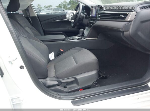 4T1DAACKXSU150416 2025 TOYOTA CAMRY White Vista interior delantera