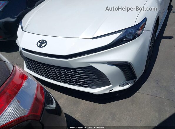 4T1DAACKXSU169726 2025 TOYOTA CAMRY White Vista interior trasera