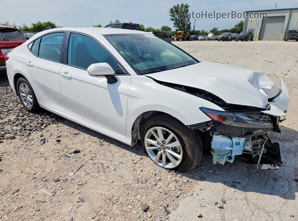 4T1DAACKXSU524913 2025 TOYOTA CAMRY White Delantero derecho