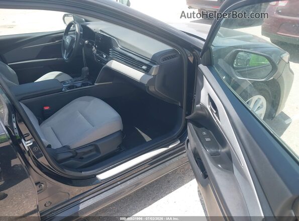 4T1DAACKXSU614370 2025 TOYOTA CAMRY Черный Вид салона спереди