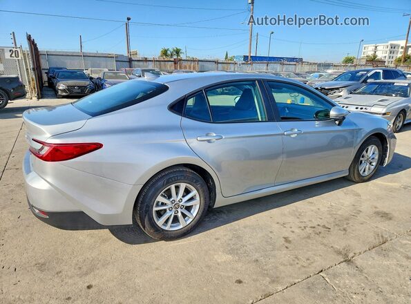 4T1DAACKXTU217369 2026 TOYOTA CAMRY Silver Rear right
