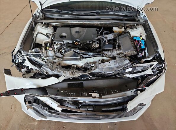 4T1DAACKXTU292170 2026 TOYOTA CAMRY White Rear interior view