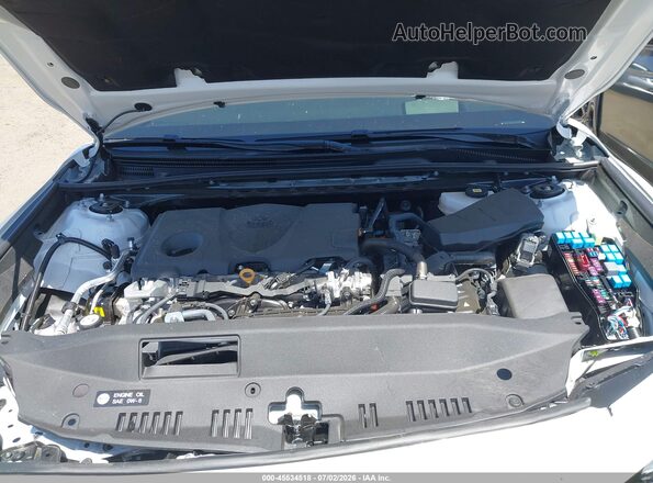 4T1DAACKXTU311610 2026 TOYOTA CAMRY White Հետևի տեսք