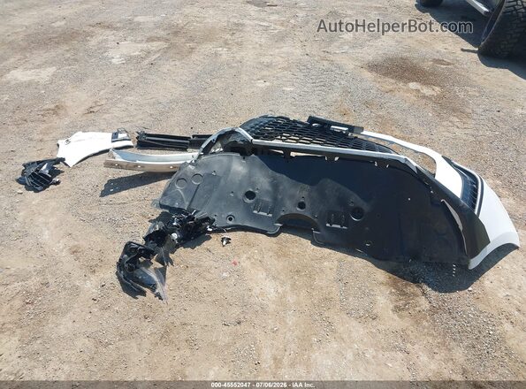 4T1DAACKXTU651257 2026 TOYOTA CAMRY White Սարքավորումների վահանակի տեսք