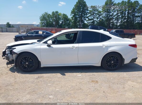 4T1DAACKXTU651257 2026 TOYOTA CAMRY White 