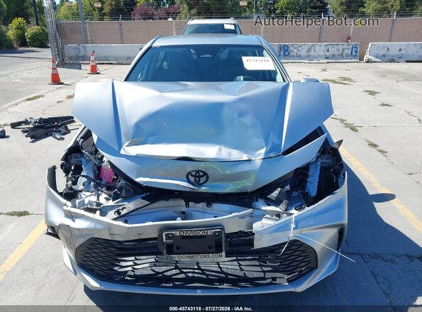 4T1DAACKXTU661092 2026 TOYOTA CAMRY Silver Սալոնի հետևի տեսք