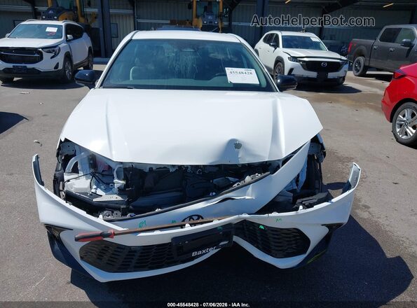 4T1DAACKXTU670696 2026 TOYOTA CAMRY White Rear interior view