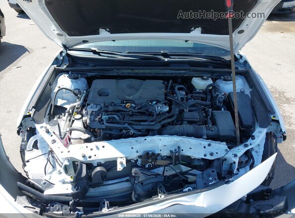 4T1DAACKXTU670696 2026 TOYOTA CAMRY White Rear view
