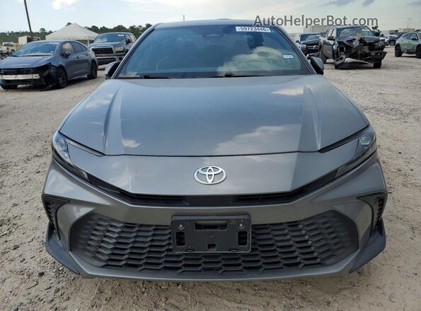 4T1DAACKXTU673405 2026 TOYOTA CAMRY Серый Вид спереди