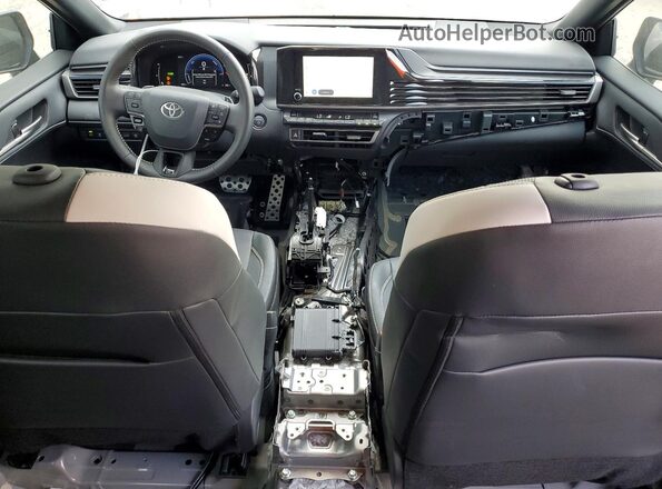 4T1DAACKXTU673405 2026 TOYOTA CAMRY Серый Вид панели приборов