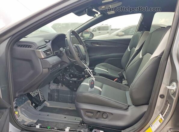 4T1DAACKXTU673405 2026 TOYOTA CAMRY Серый Вид салона спереди