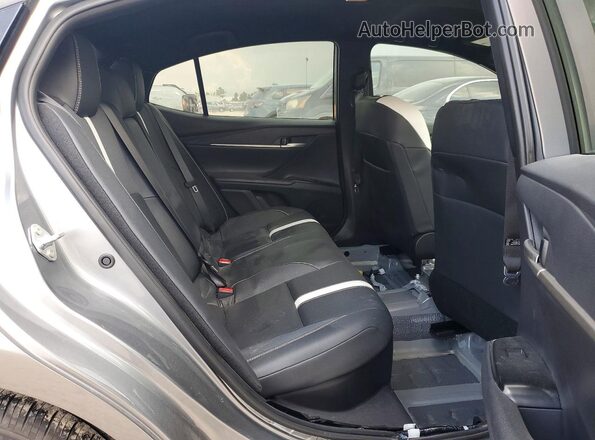 4T1DAACKXTU673405 2026 TOYOTA CAMRY Серый Вид задней части салона