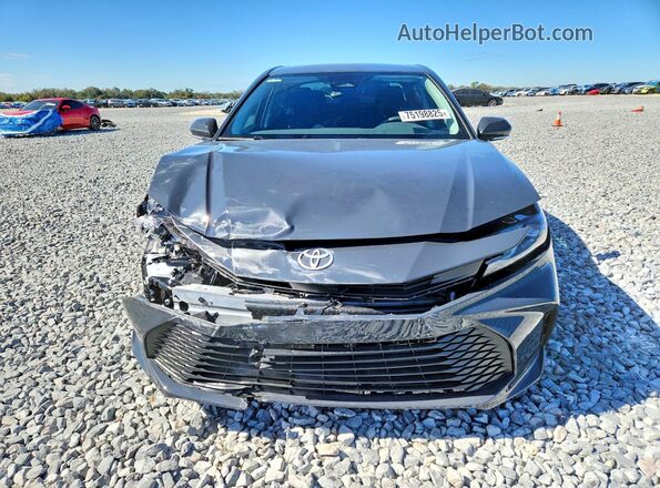 4T1DAACKXTU685599 2026 TOYOTA CAMRY Gray Widok z przodu