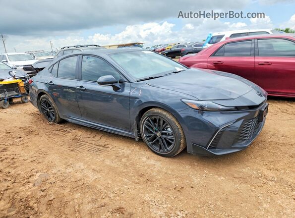 4T1DAACKXTU702529 2026 TOYOTA CAMRY Gray Przód prawy