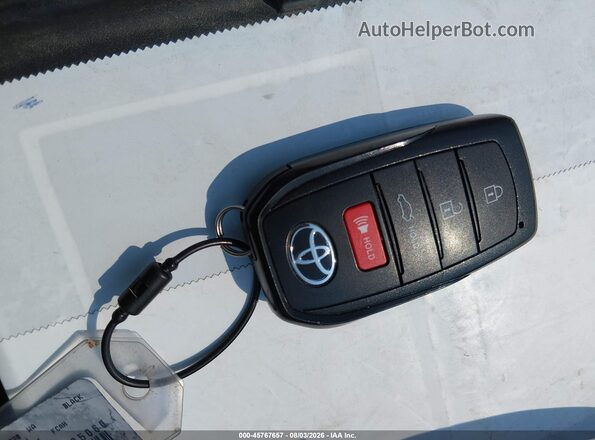 4T1DAACKXTU705060 2026 TOYOTA CAMRY Black Вид панелі приладів
