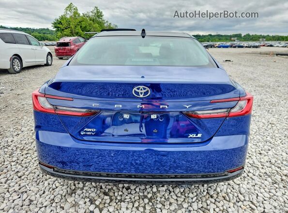 4T1DBADK0TU043386 2026 TOYOTA CAMRY Blue Вид ззаду