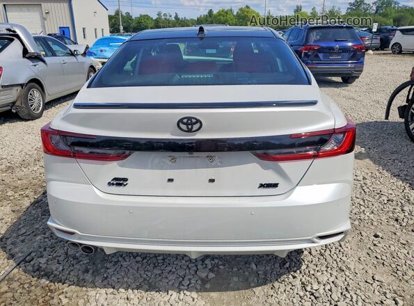 4T1DBADK0TU054386 2026 TOYOTA CAMRY White უკანა ხედი