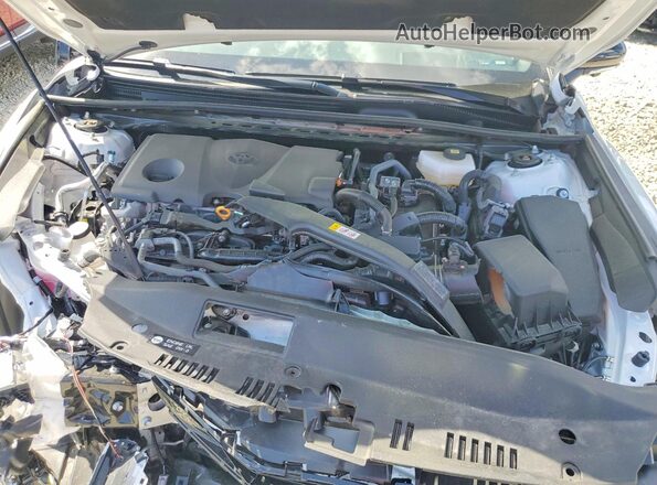 4T1DBADK0TU054386 2026 TOYOTA CAMRY White უკანა სალონის ხედი