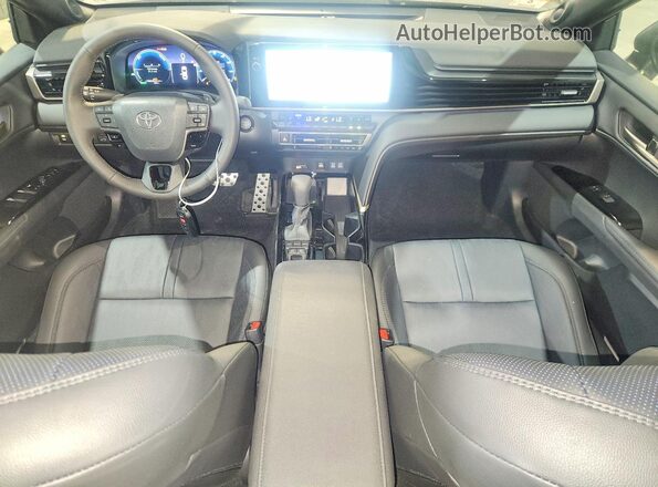 4T1DBADK0TU061743 2026 TOYOTA CAMRY Gray წინა პანელის ხედი