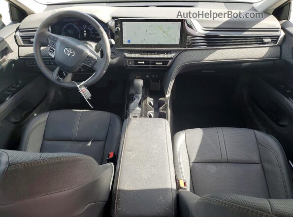 4T1DBADK2TU050498 2026 TOYOTA CAMRY Black Առջևի վահանակի տեսք