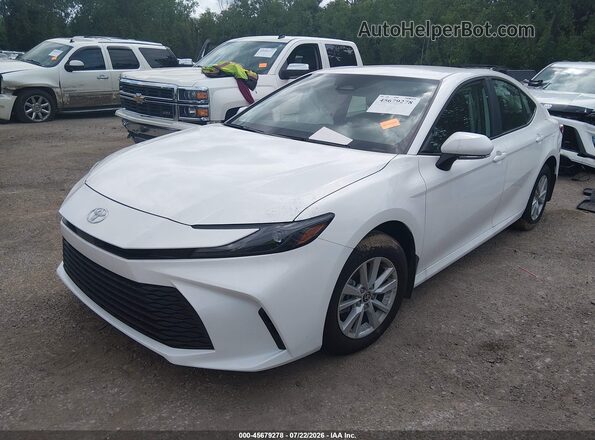 4T1DBADK3TU061509 2026 TOYOTA CAMRY White Передня ліва чверть