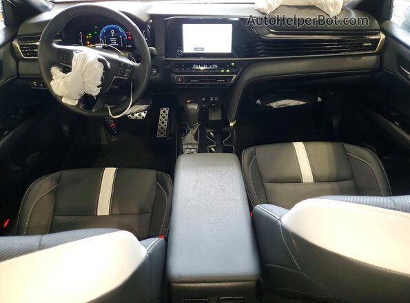 4T1DBADK4SU033846 2025 TOYOTA CAMRY Серый Вид панели приборов