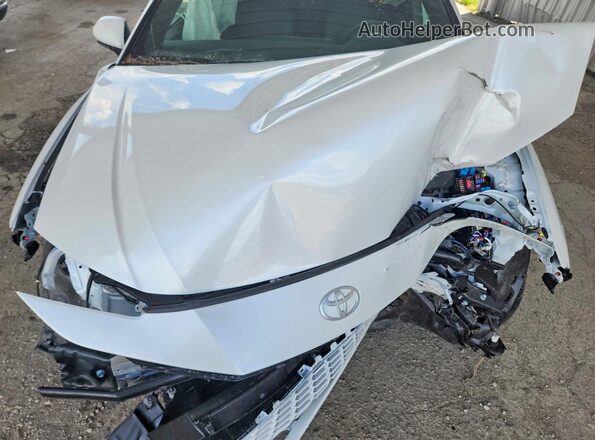 4T1DBADK4TU553403 2026 TOYOTA CAMRY Белый Вид задней части салона